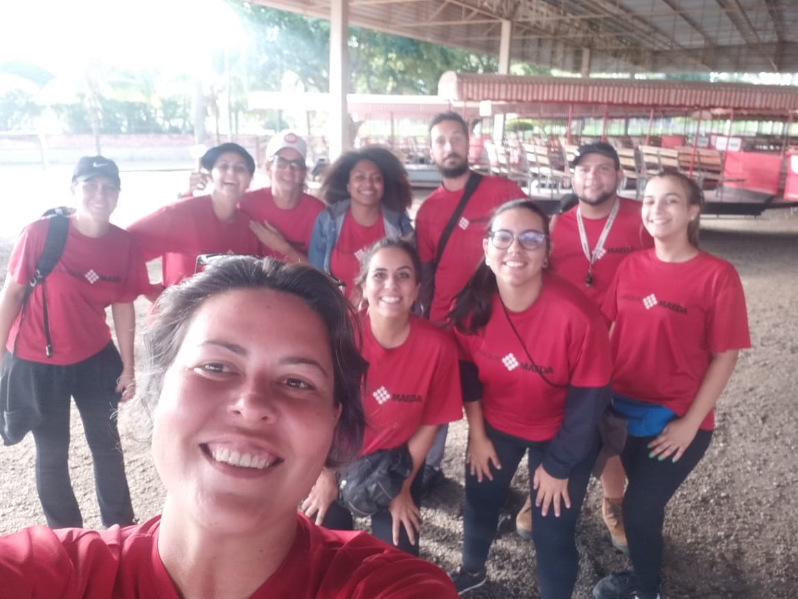 Equipe no Parque Maeda